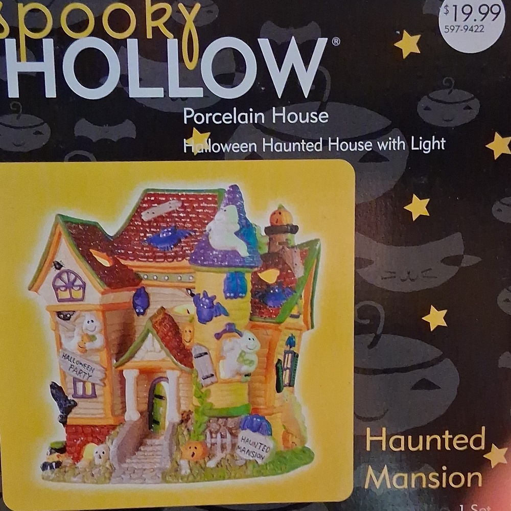 Vintage Spooky Hollow Porcelain House With Light Haunted Mansion 2002